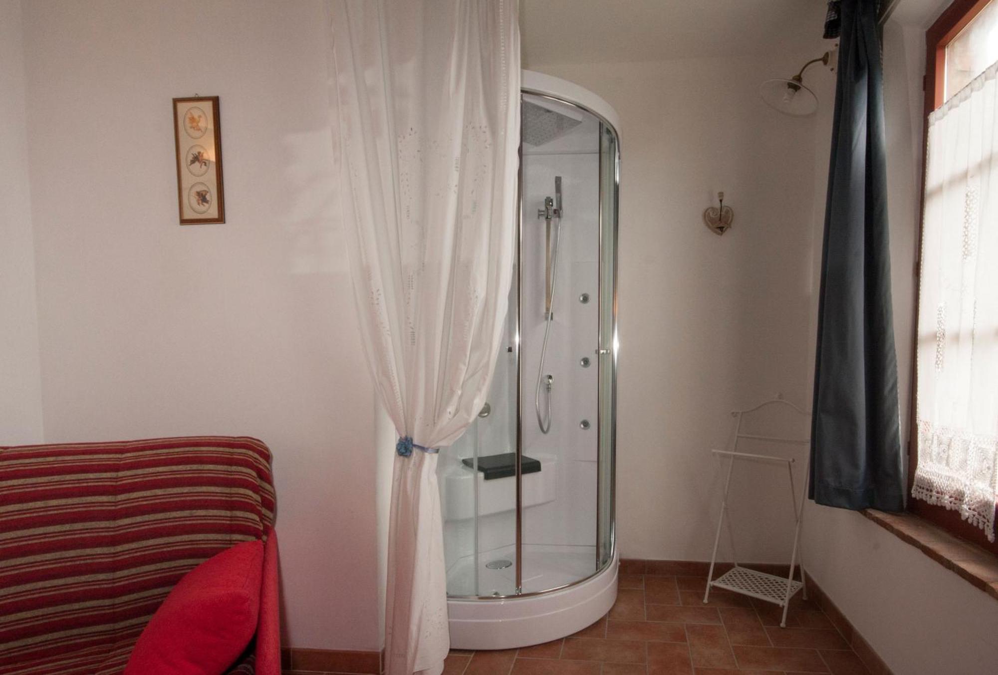 Casavacanze Vesta Isola d'Arbia Номер фото